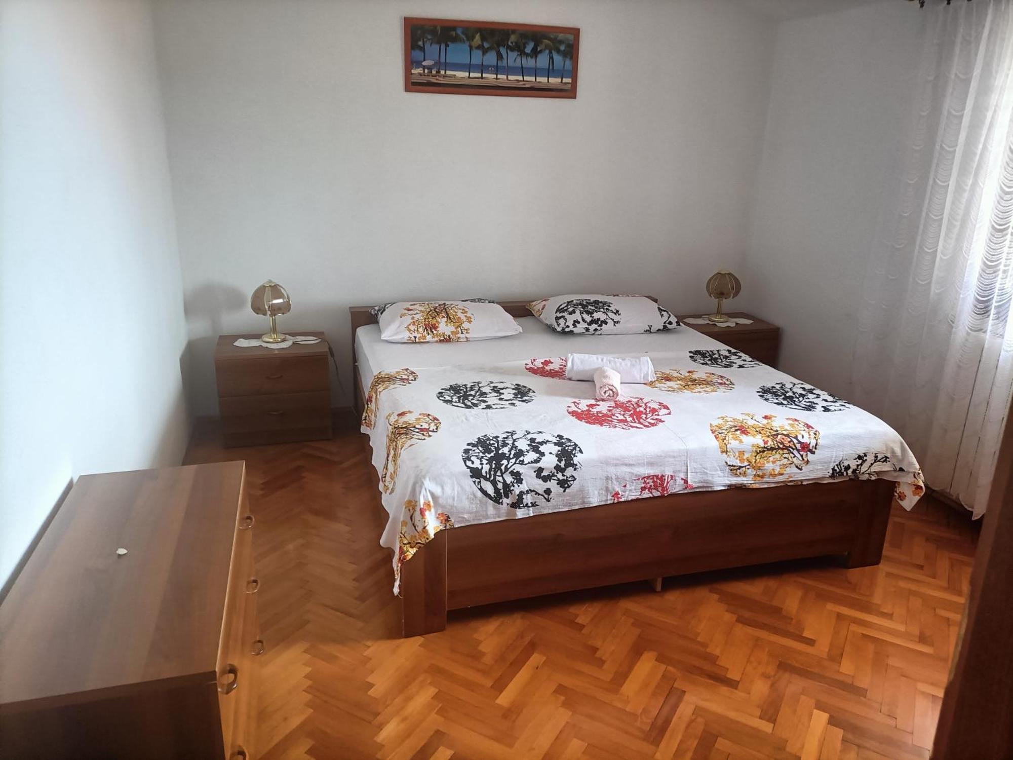 Apartment Zdenka 1 Трогир Екстериор снимка